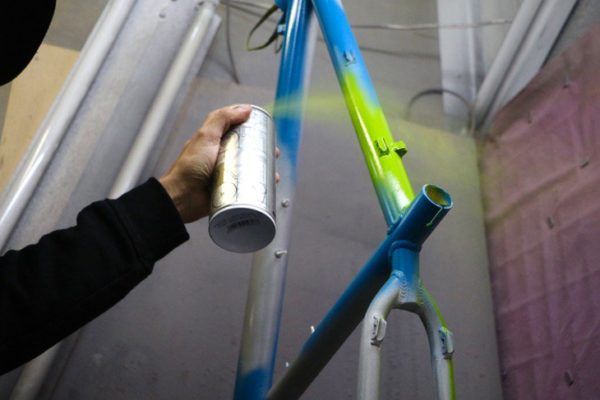 自転車 の 塗装 方法